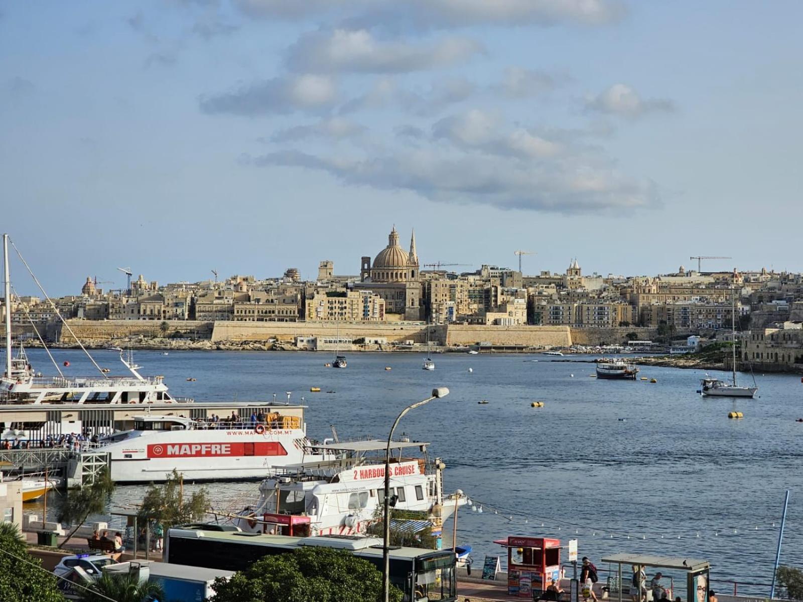 Sea View Over Valletta Area S2 *