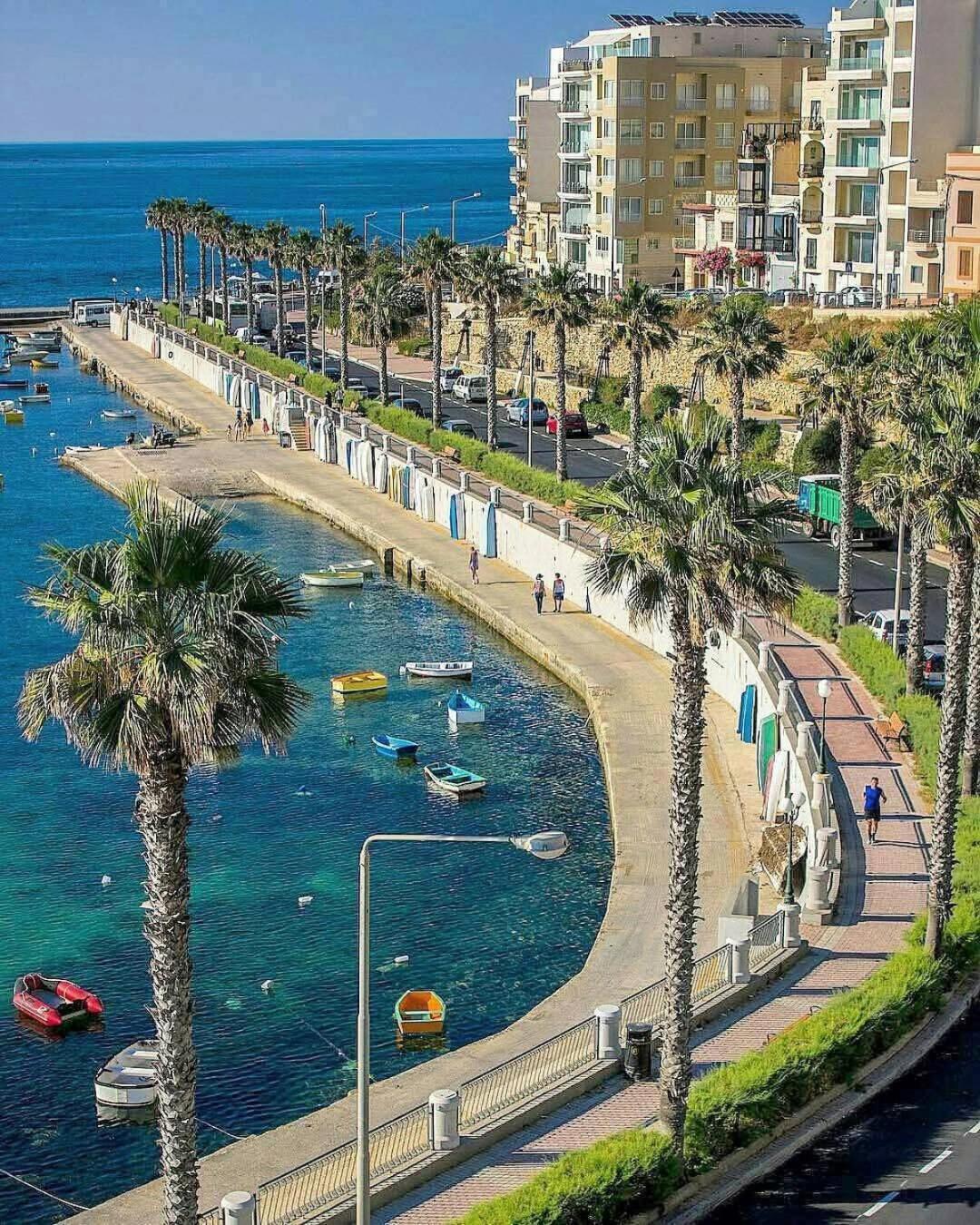 Sea View Over Valletta Area S2 * Sliema